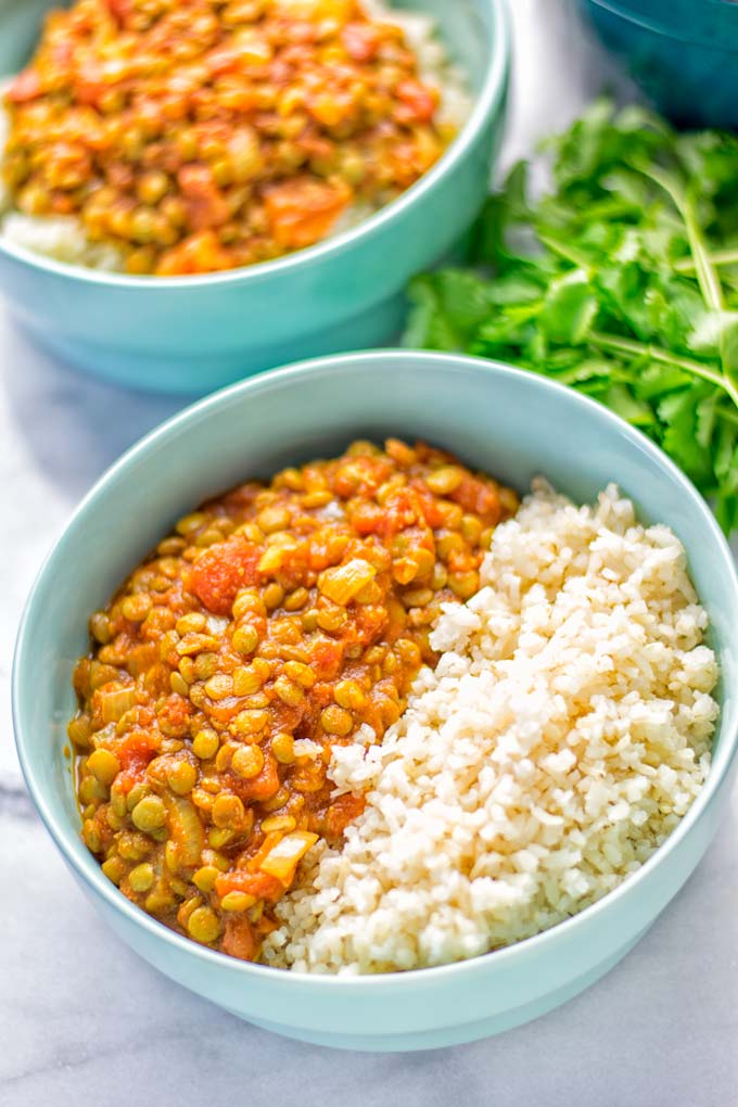 Amazingly tasty Moroccan Spiced Lentils super easy to make in one pot and packed with fantastic flavors. A super easy idea for lunch, dinner, meal prep and work lunch. Enjoy them plain, or over rice, so yummy! Try it now and you know what I'm taking about! #vegan #glutenfree #dairyfree #vegetarian #onepotmeals #lentils #moroccan #lunch #dinner #mealprep #worklunchideas #contentednesscooking #easyfood