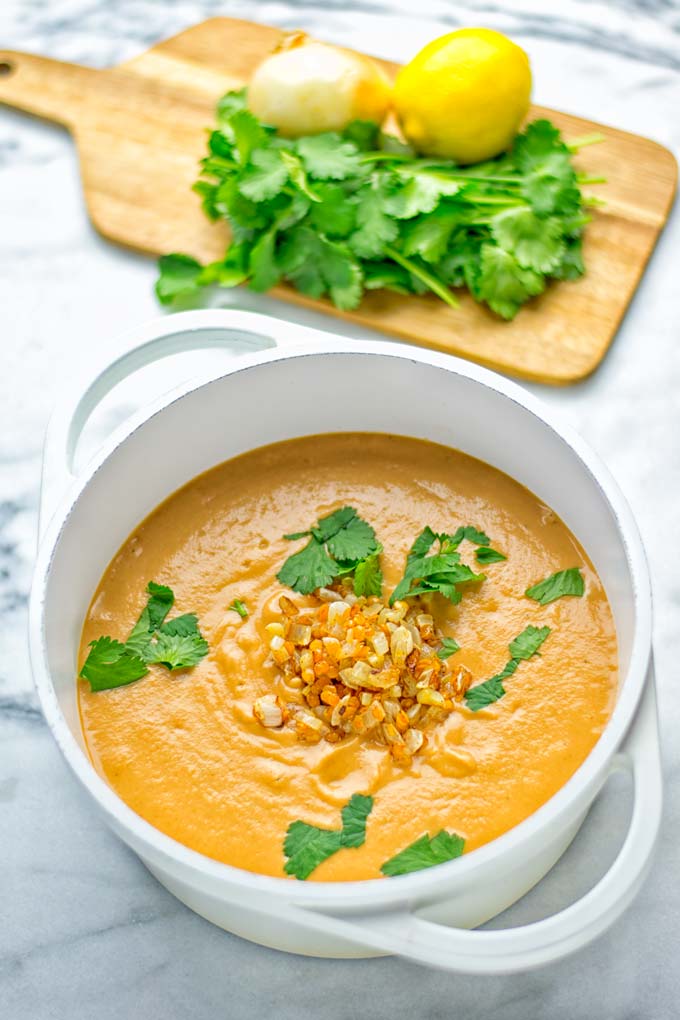 This Egyptian Red Lentil Soup is entirely vegan, gluten free, and so delicious. Packed with a delicious spice mix which take it to a whole new level. Try it now for dinner, lunch, meal preparation. You know what I'm talking about, yum! #vegan #glutenfree #dairyfree #vegetarian #lentils #dinner #lunch #mealprep #worklunchideas #redlentils #redlentilsoup #contentednesscooking #soup
