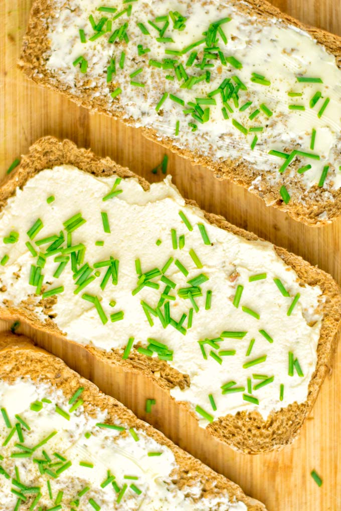 This Artisan Bread is naturally vegan, gluten free and made in the Dutch oven. It's easy to prepare in one bowl and the result will be impressive. Trust me there is nothing better than fresh homemade bread from the oven. This is perfect for breakfast, lunch and even dinner. Try this for your family and everyone will love it. #vegan #dairyfree #glutenfree #contentednesscooking #breakfast #dinner #lunch #artisanbread #nokneadbread #dutchovenbread #homemadebread #kidfriendlymeals #budgetmeals