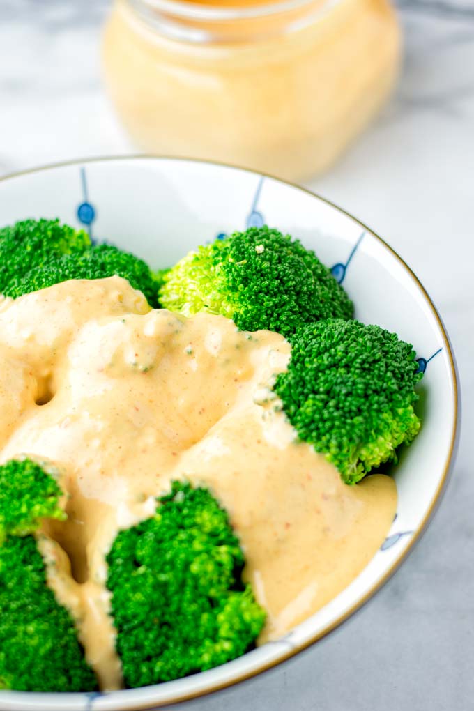 How to make a Thai peanut sauce.