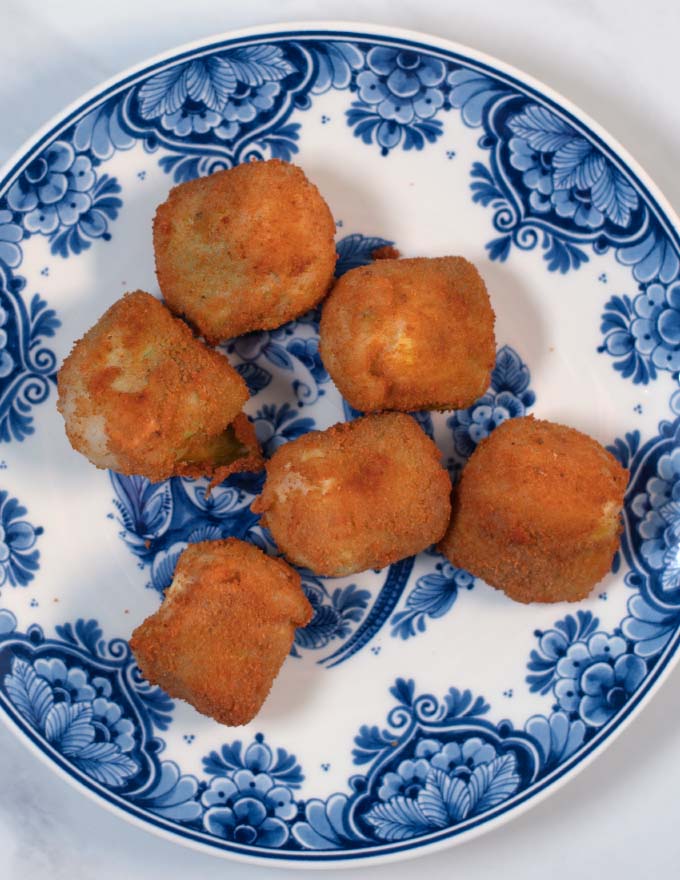 Fried Artichoke Hearts on a plate.
