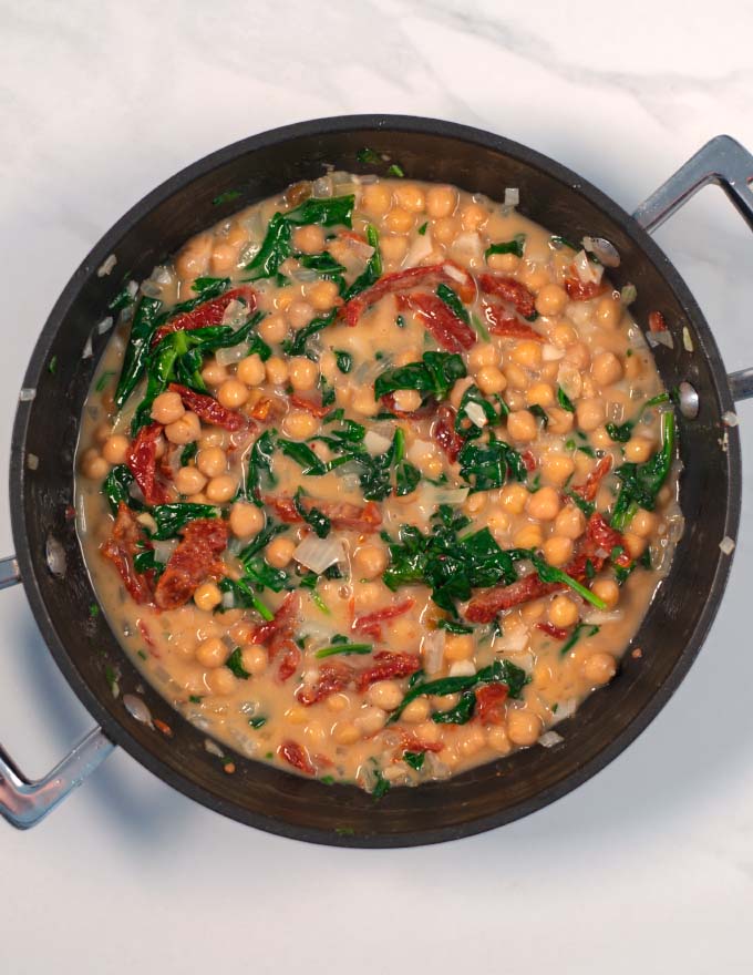 A pan with Marry Me Chickpeas.