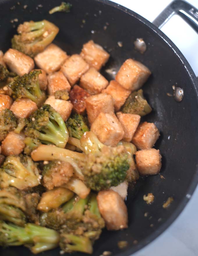 Another closeup of Tofu and Broccoli.